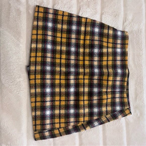 A&F mini skirt - Picture 4 of 5